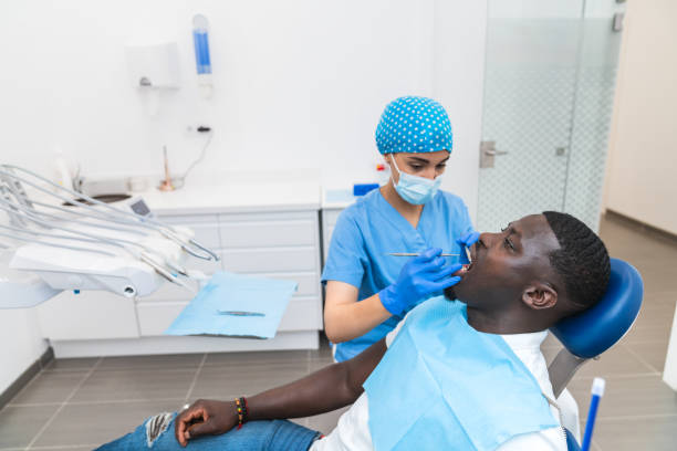Best Emergency Wisdom Tooth Extraction in Pine Hills, CA